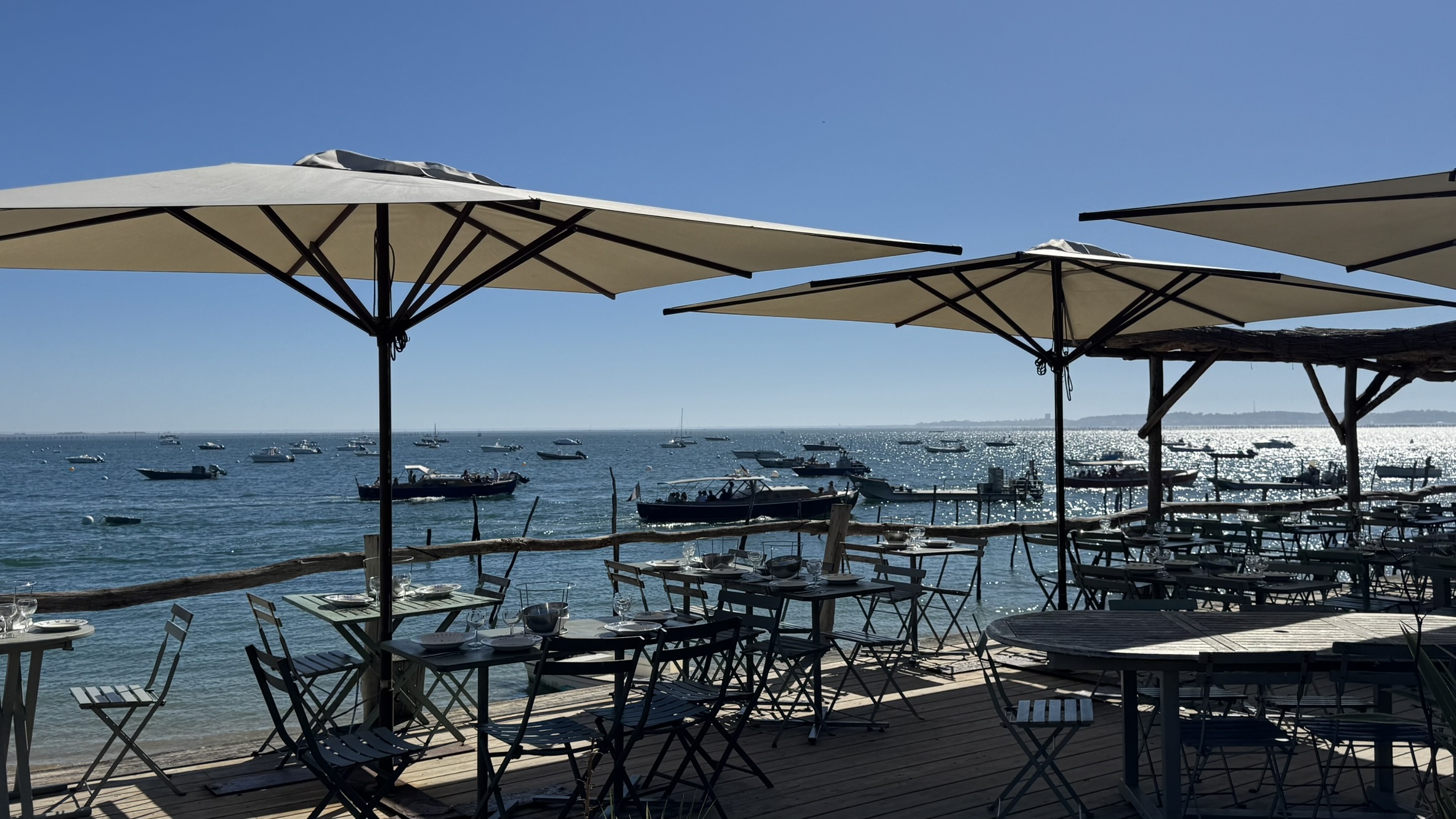 Terrasse face au bassin d’Arcachon, au Cap Ferret